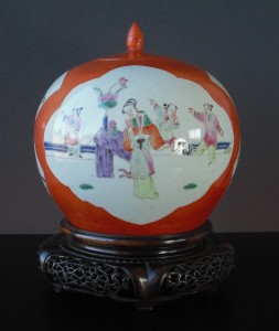 19th C. Powder-Orange Vase+Cover – People